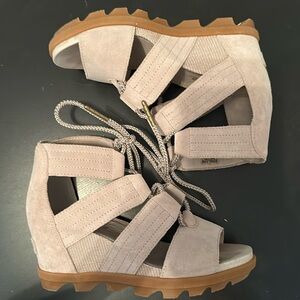 Sorel Joanie lace sandal